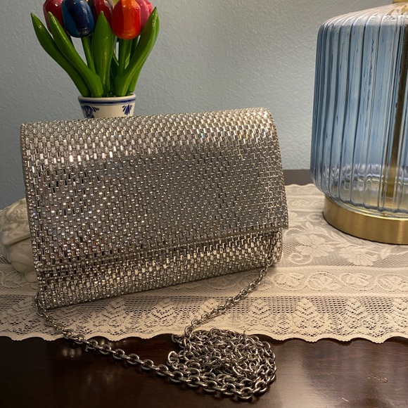 INC silver rhinestone snap clutch with silver crossbody chain - Picture 3 of 5